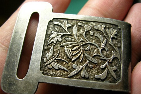 belt buckle